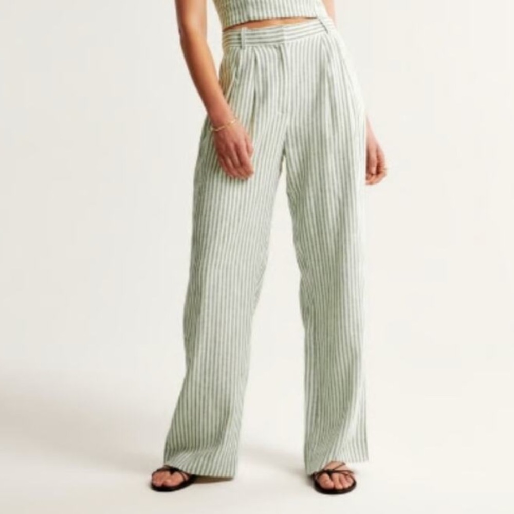 Abercrombie and Fitch Curve Love Cream and Green Stripe Linen Pants size 35 / 20
